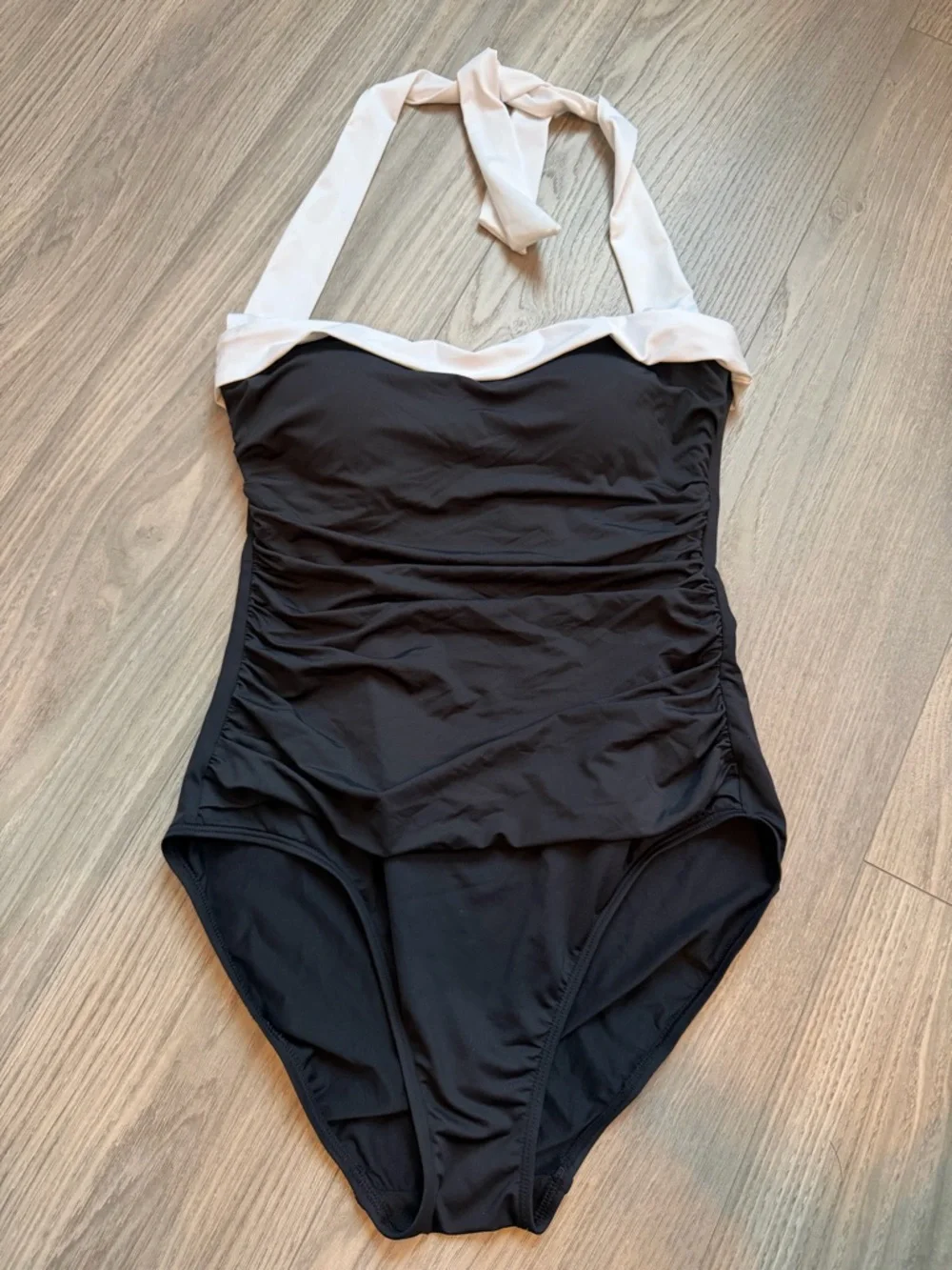 Lauren Ralph Lauren Black & White Halter One-Piece Swimsuit | Size 8